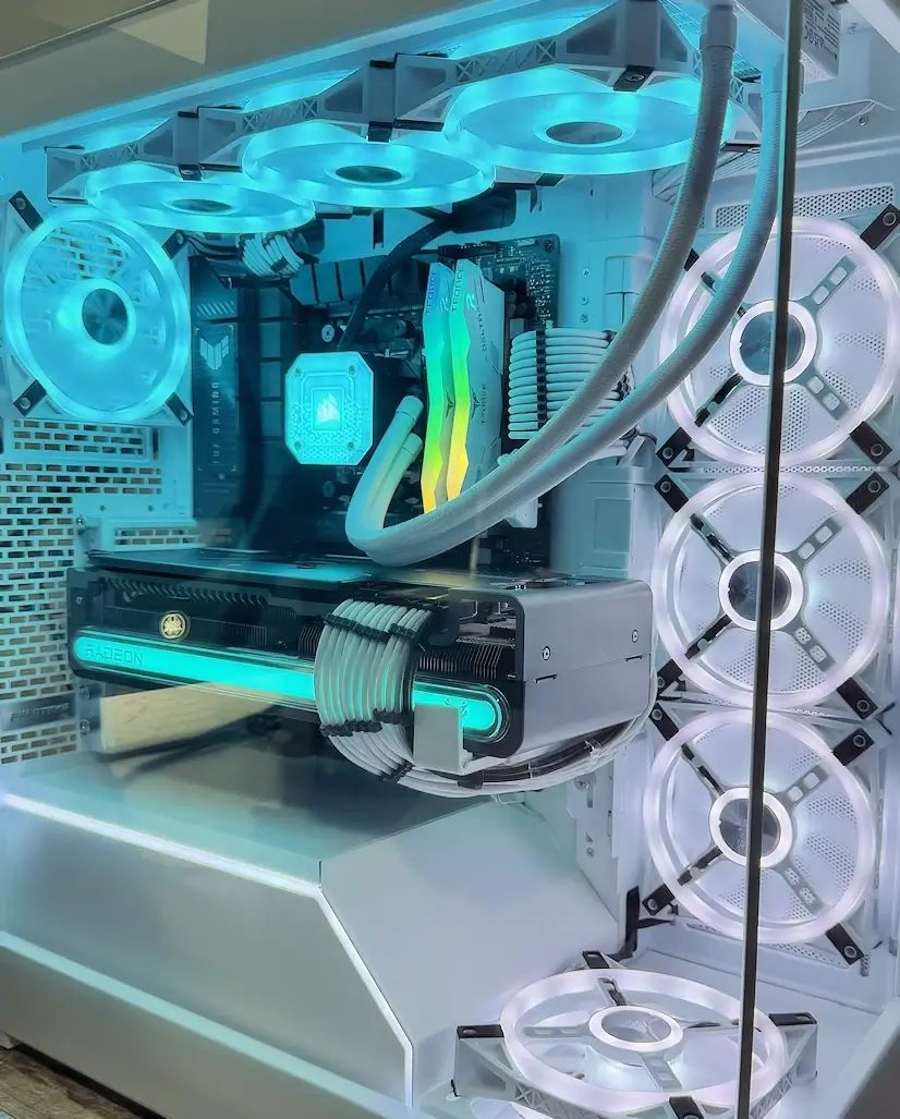 Montaje Gaming PC Phanteks Algete Montaje Gaming PC Phanteks Algete